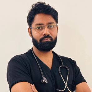 Dr Shikhar Saxena