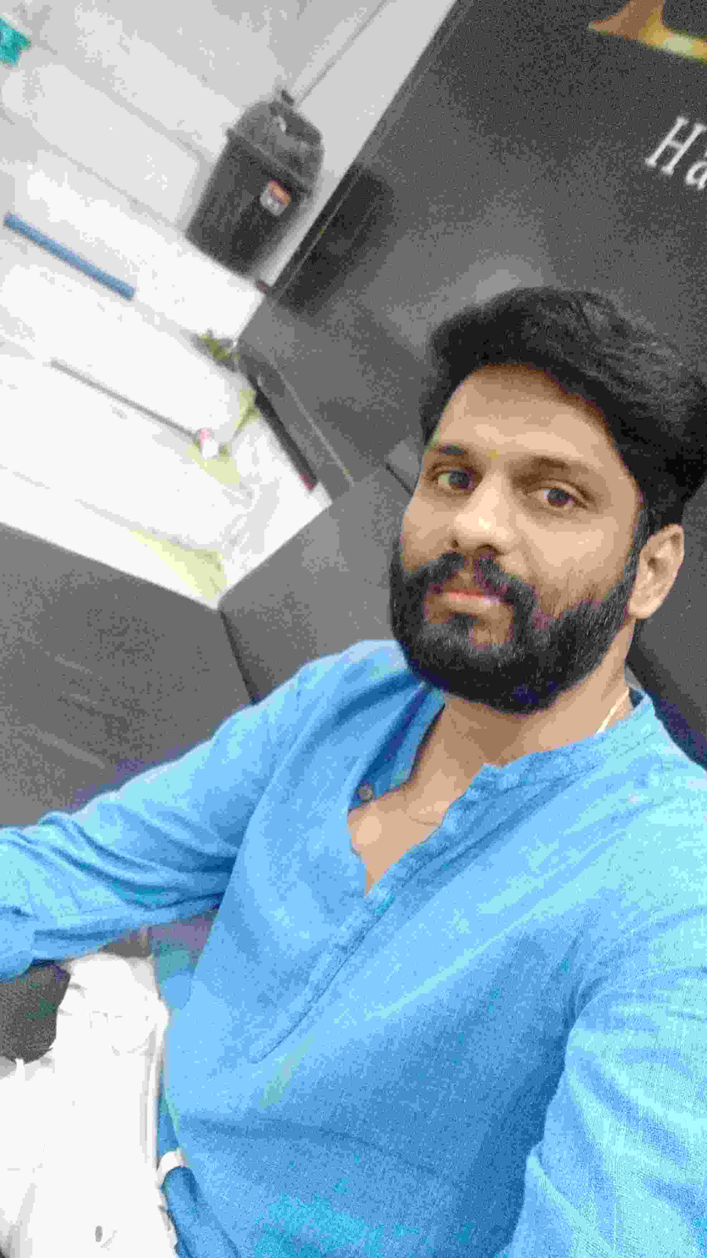 Dr Dinesh Varma